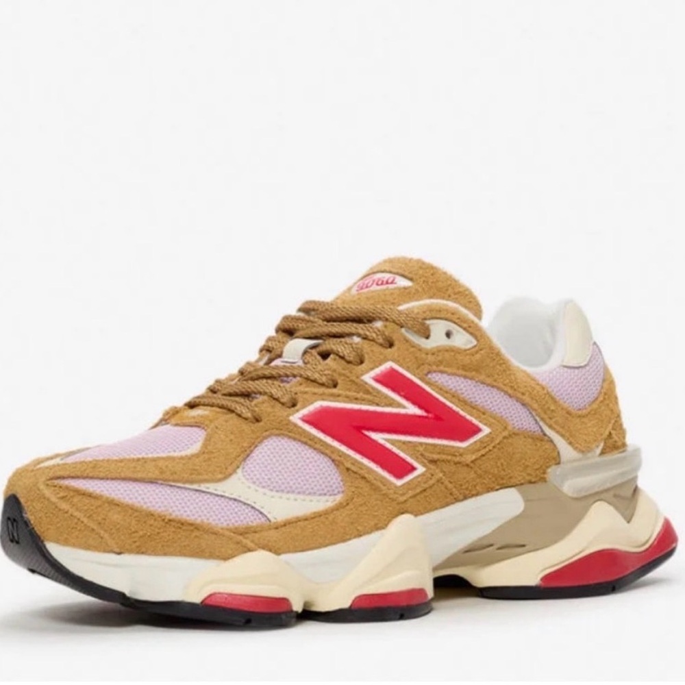 Men's New Balance Lifestyle 9060 Beige Pink